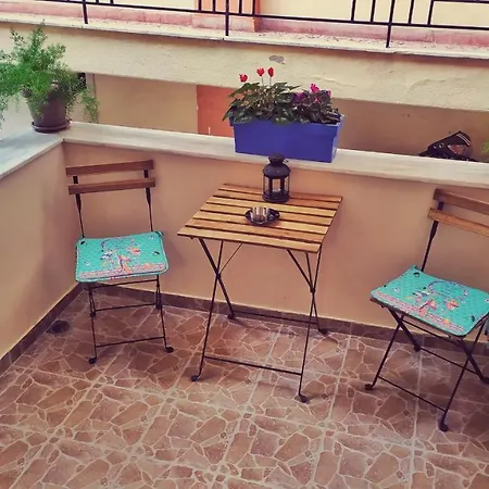 Apartment Sweet In Sikies